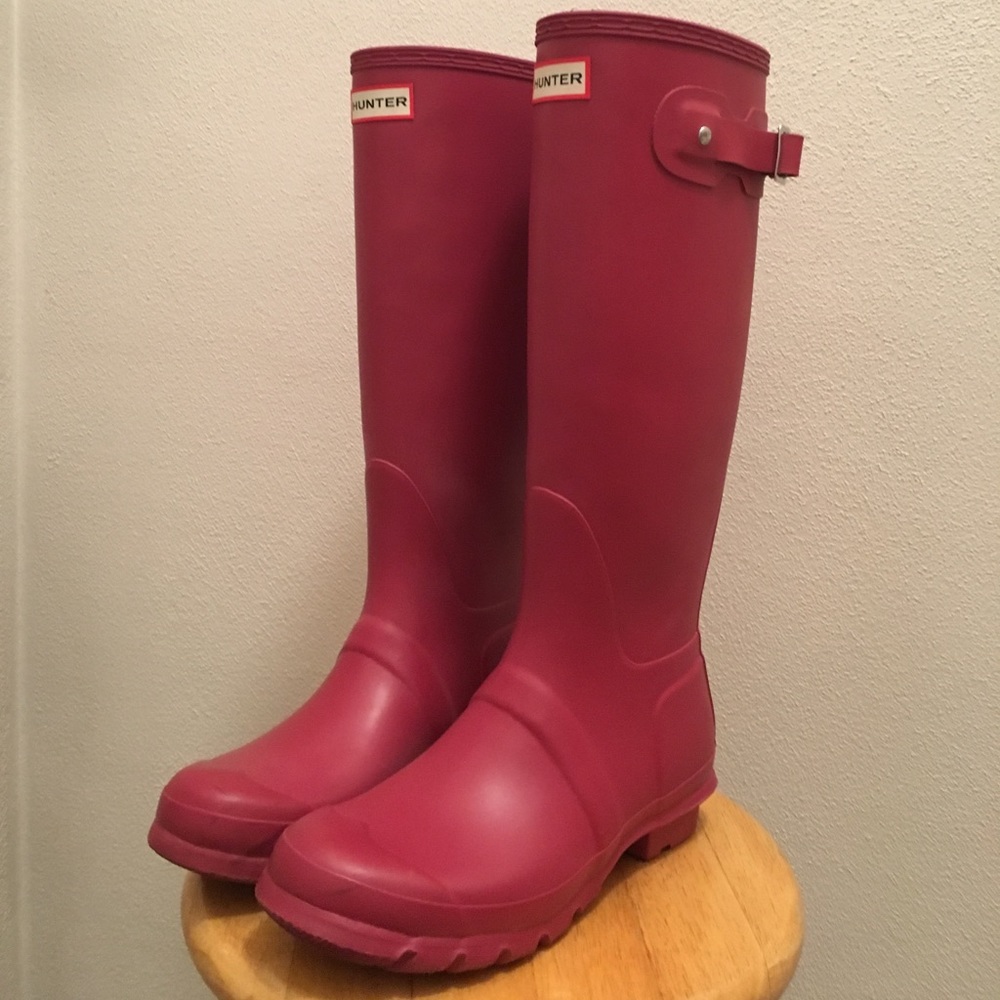 Raspberry Hunter Boots